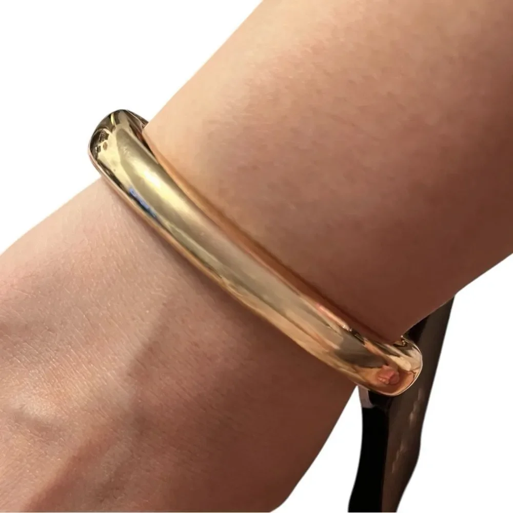 nOir Jewelry Gold Oval Clamper Bracelet